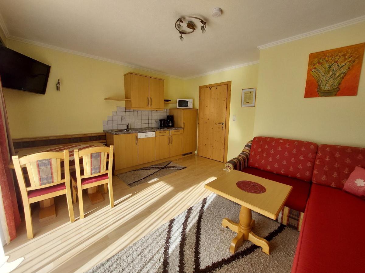 Haus Tanja Apartment แลงเงนเฟลด์ ภายนอก รูปภาพ