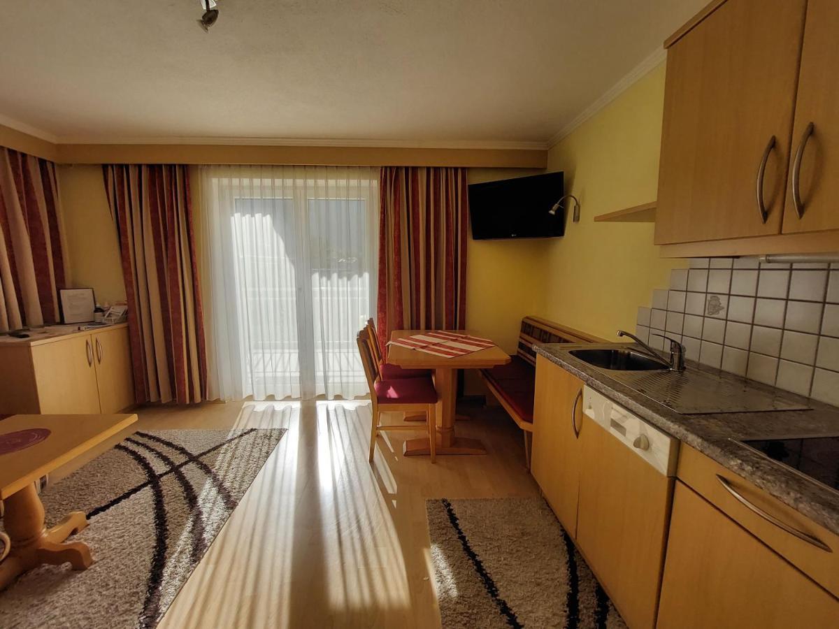 Haus Tanja Apartment แลงเงนเฟลด์ ภายนอก รูปภาพ