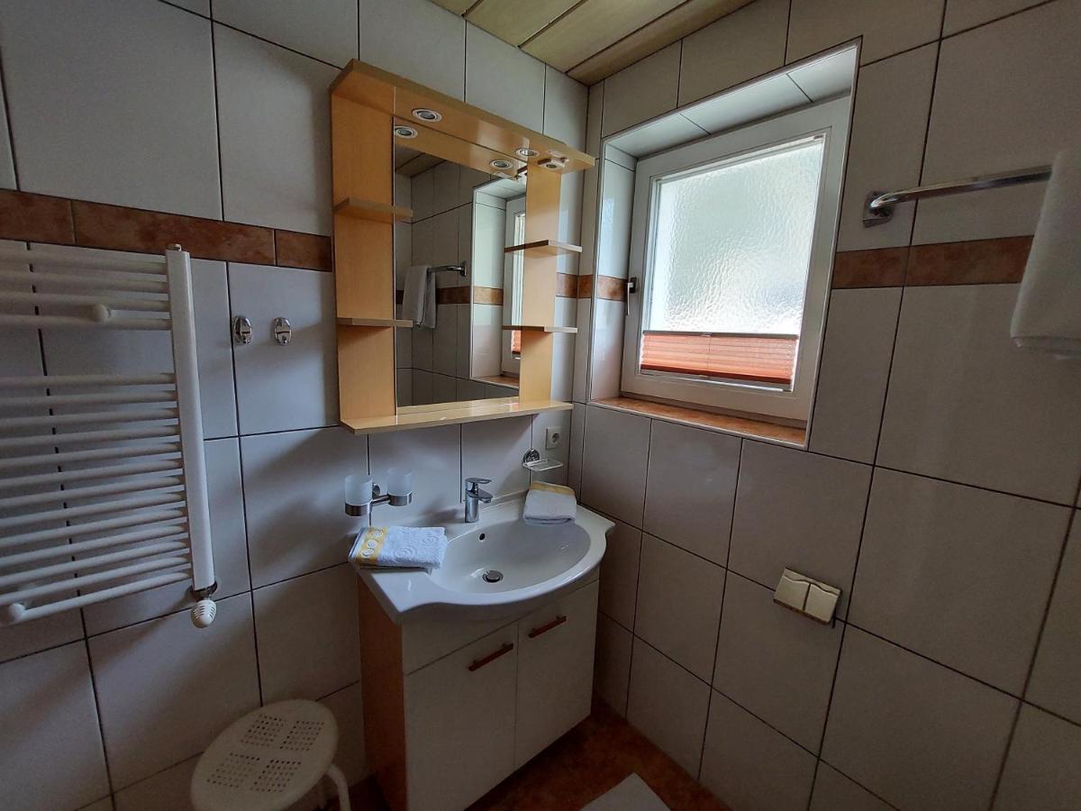 Haus Tanja Apartment แลงเงนเฟลด์ ภายนอก รูปภาพ