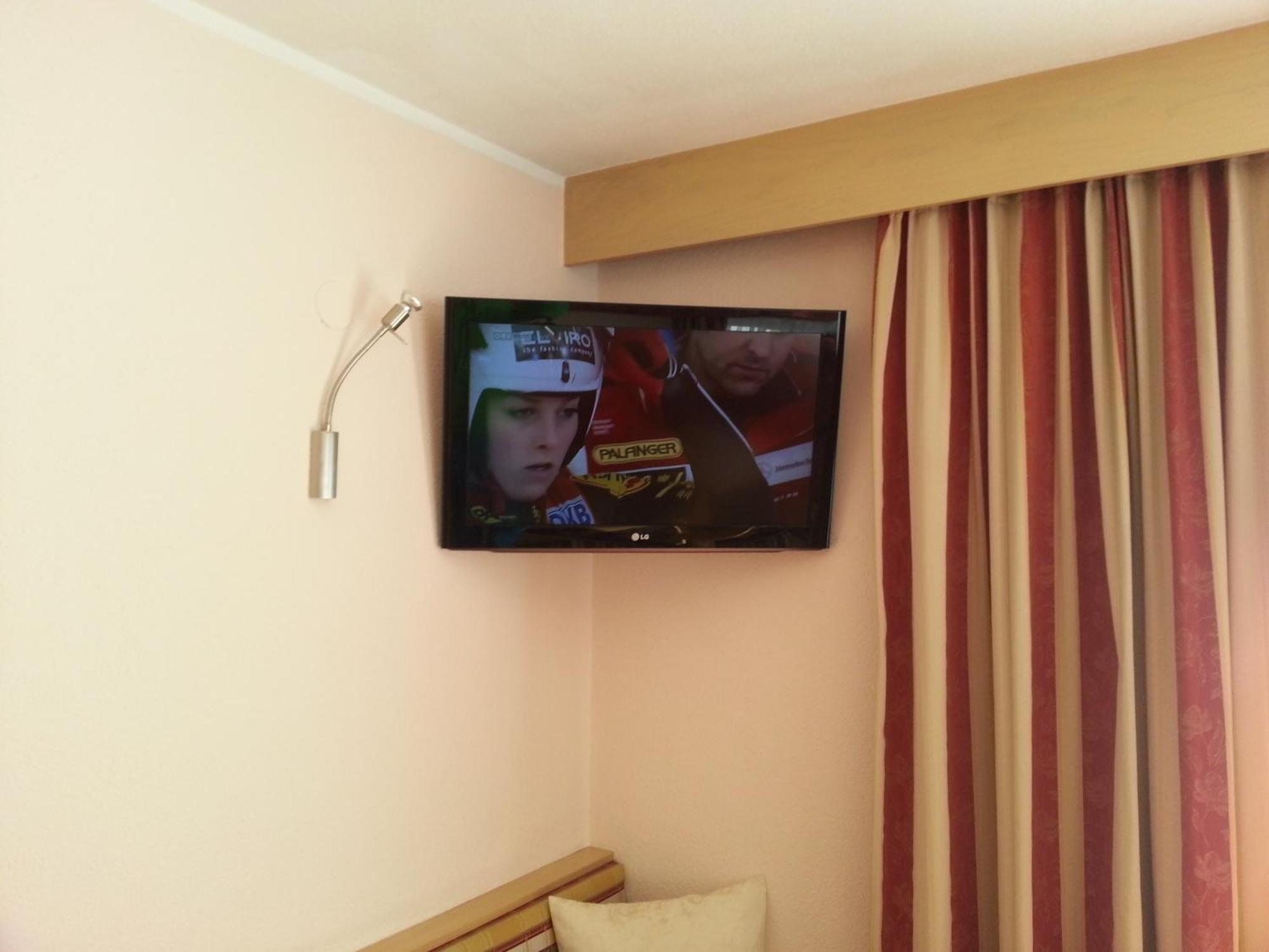 Haus Tanja Apartment แลงเงนเฟลด์ ภายนอก รูปภาพ