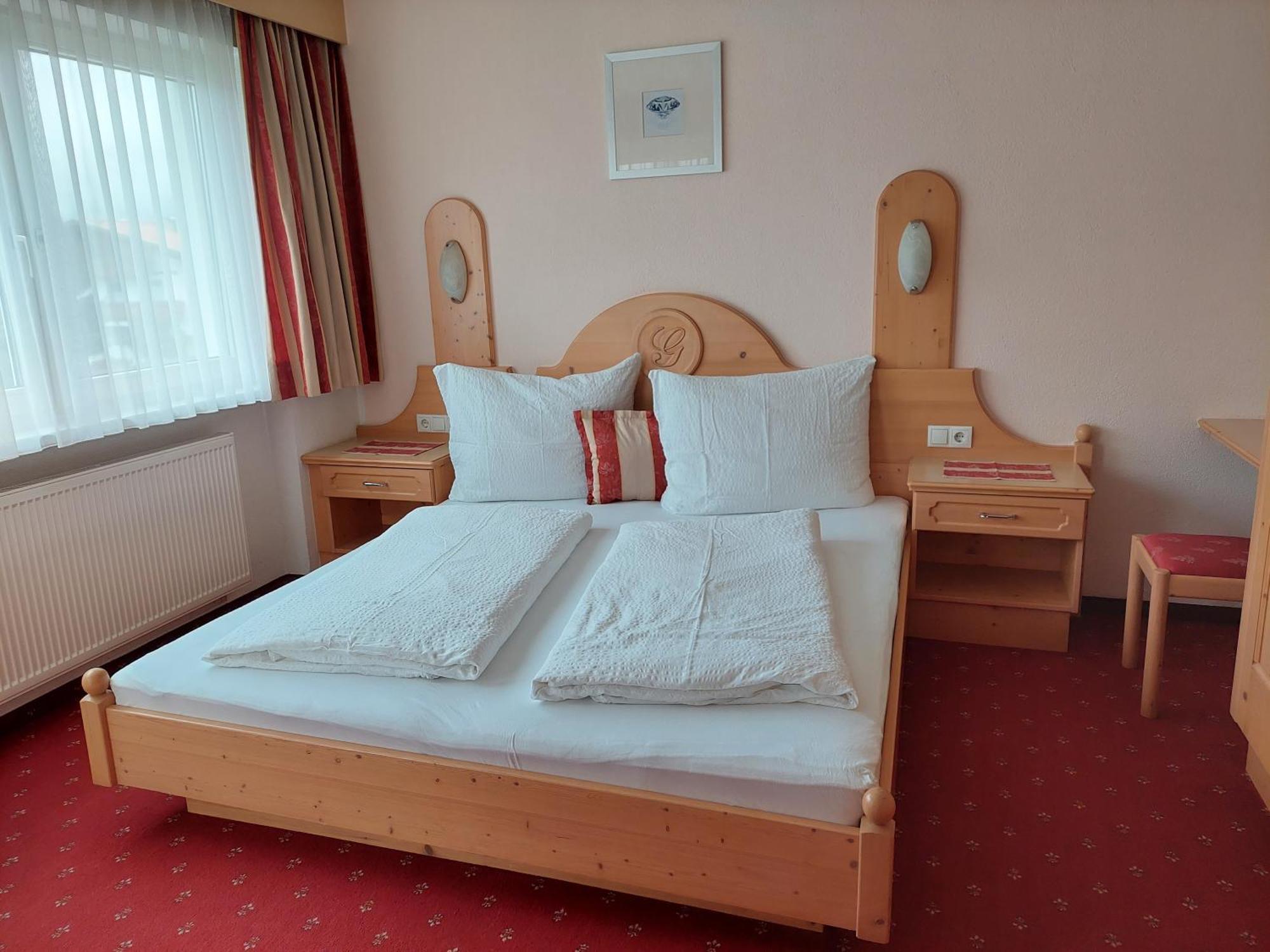 Haus Tanja Apartment แลงเงนเฟลด์ ภายนอก รูปภาพ